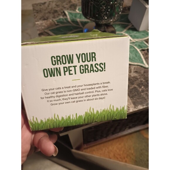 The Cat Ladies Organic Cat Grass For Indoor Use Growing Kit Seed Mix Soil - Picture 2 of 3